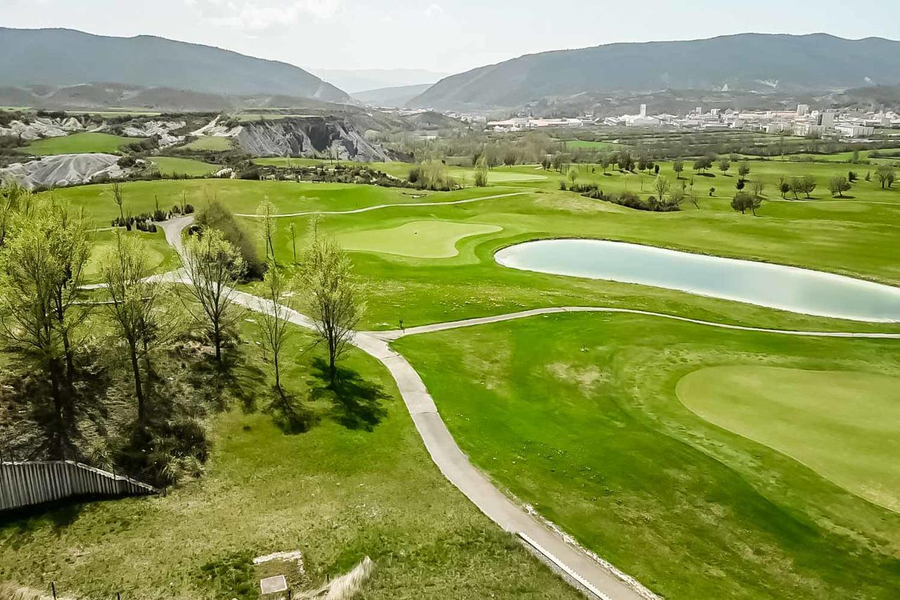 ​Exe Las Margas Golf Latas Exterior photo